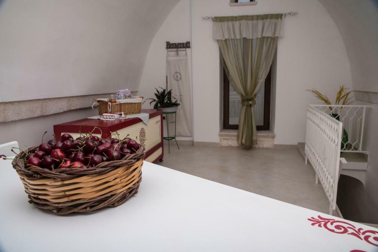 B&B A Due Passi Мартина-Франка Экстерьер фото